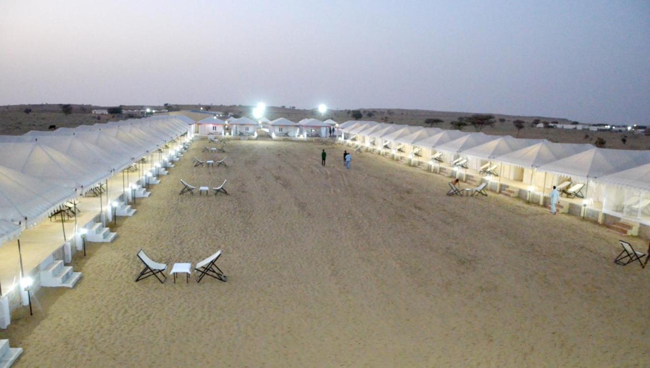 Sam Dunes Desert Luxury Camp & Resort Jaisalmer Bagian luar foto