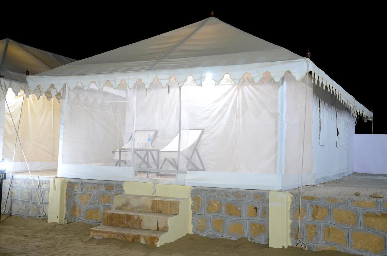 Sam Dunes Desert Luxury Camp & Resort Jaisalmer Bagian luar foto